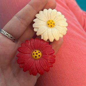 Vintage Daisy Jaydon Plastic Salt & Pepper Shakers 1950's 50s